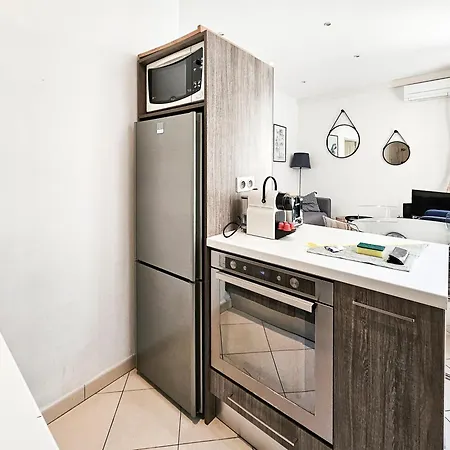 Fontaine 4 Pers Ac Wifi Nizza