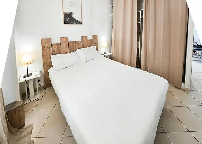 Fontaine 4 Pers Ac Wifi * Nizza