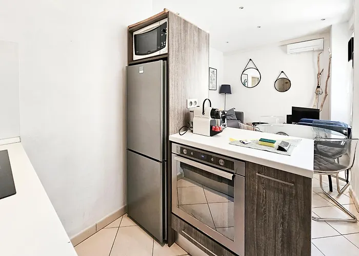 Fontaine 4 Pers Ac Wifi Nizza